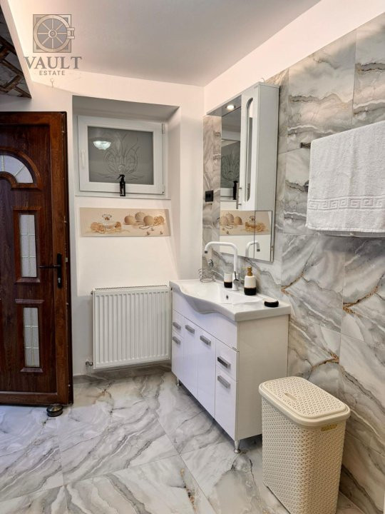 Apartament 3 camere / Tip Vila /  In apropiere de Metrou Universitate