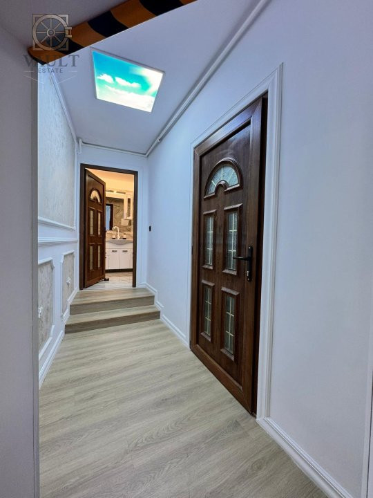 Apartament 3 camere / Tip Vila /  In apropiere de Metrou Universitate