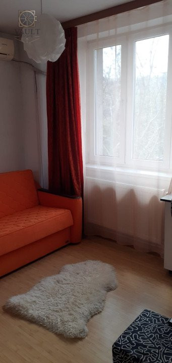 Apartament 3 camere / Centrala proprie / Gara de Nord