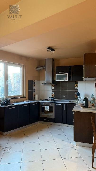 Apartament 3 camere - Duplex / Loc de parcare / Langa Metrou Raul Doamnei