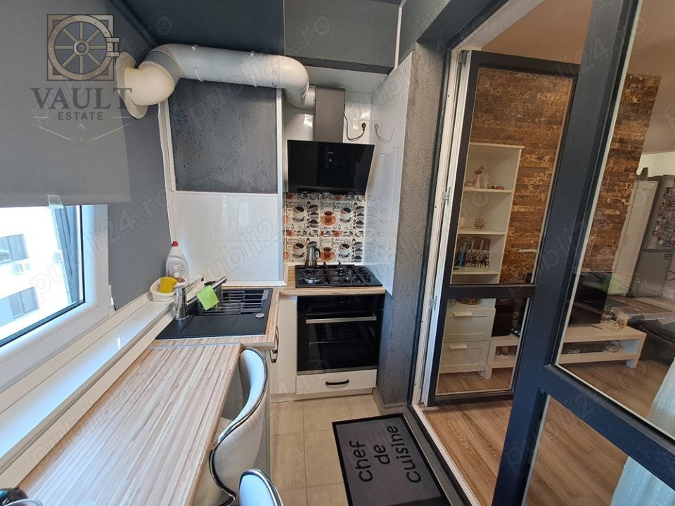 Apartament 3 camere - zona Militari, Roșu