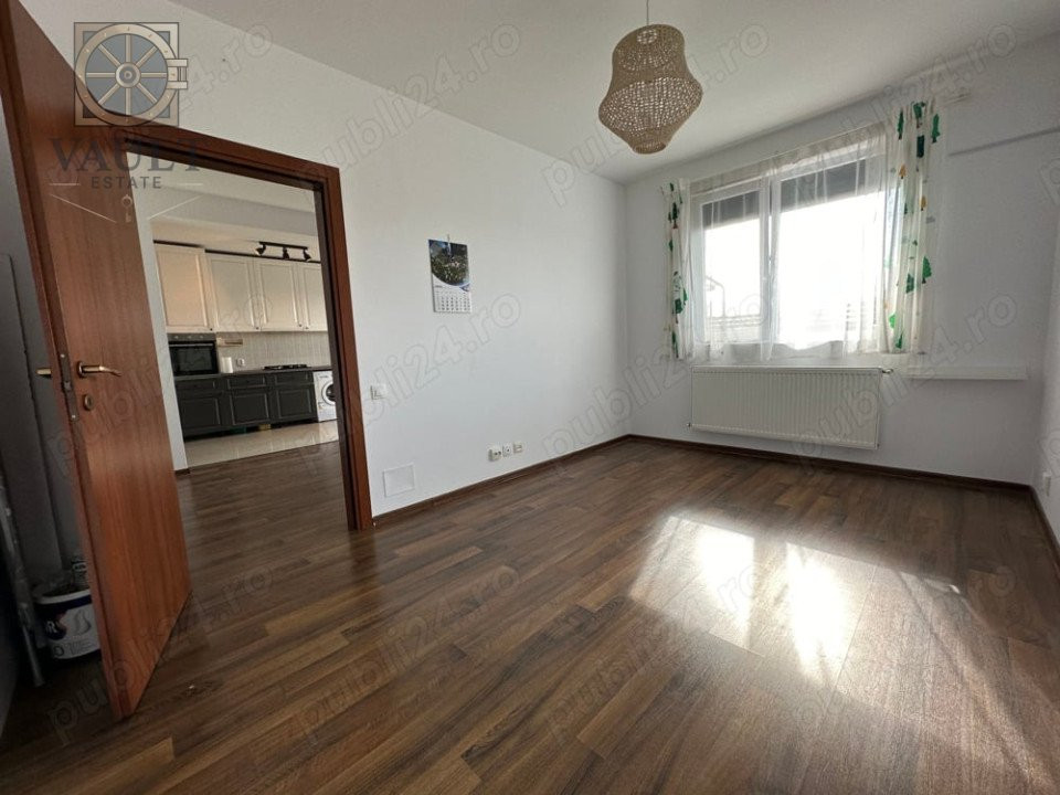 Apartament 3 camere / Curte / Loc de parcare / Prelungirea Ghencea