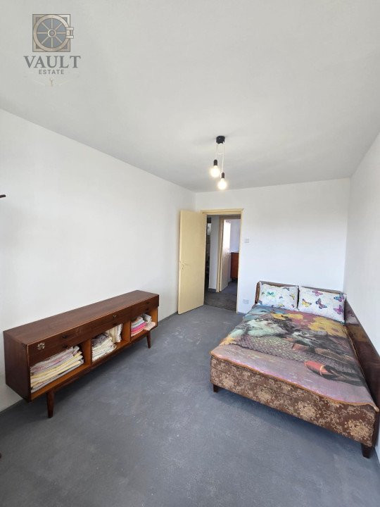Apartament 3 camere - zona Drumul Taberei