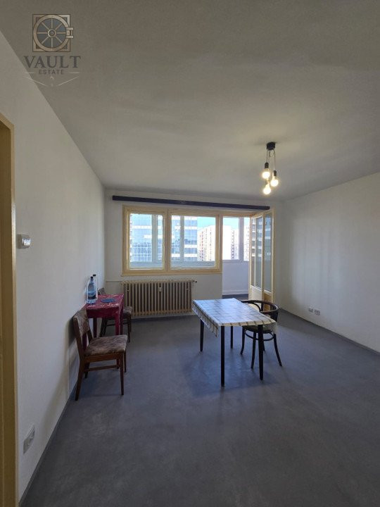 Apartament 3 camere - zona Drumul Taberei