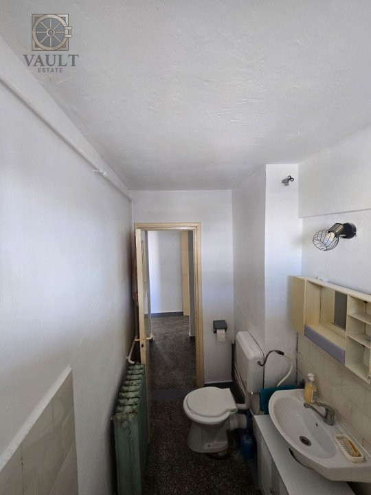 Apartament 3 camere - zona Drumul Taberei