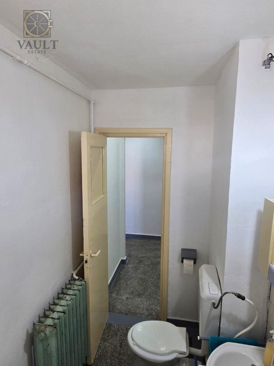 Apartament 3 camere - zona Drumul Taberei