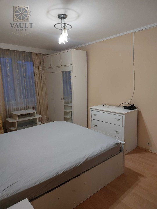 Apartament 3 camere-zona Crangasi
