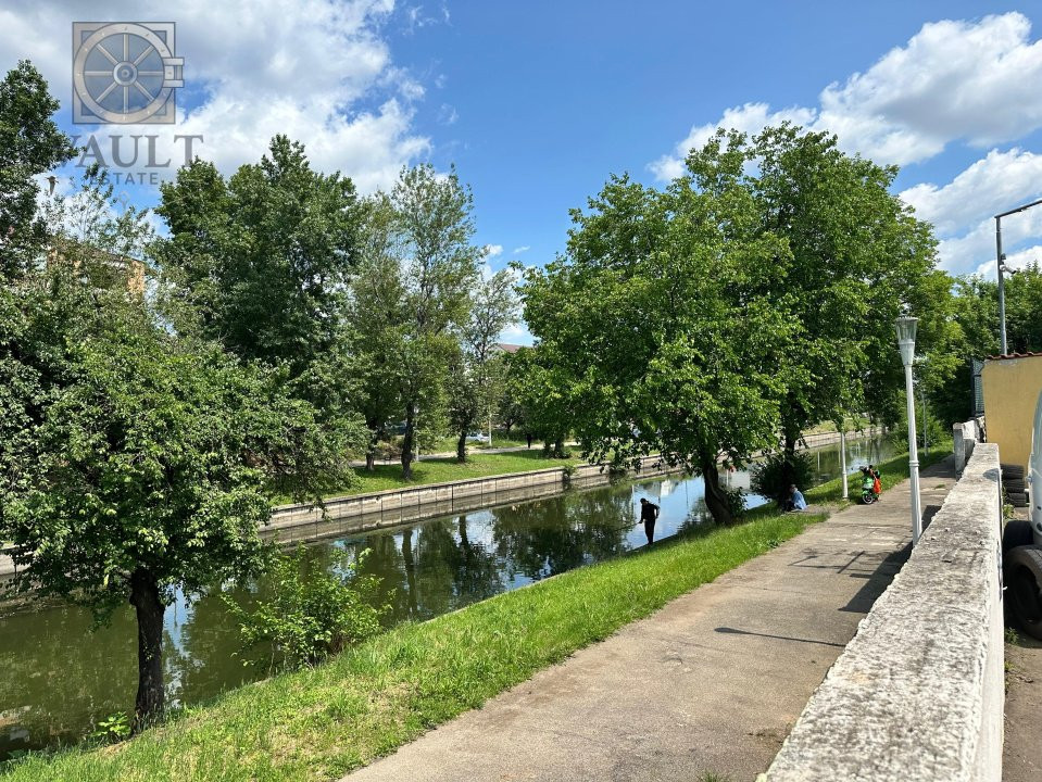 Garsoniera - Langa Parcul Plumbuita - Promenada - Lac 