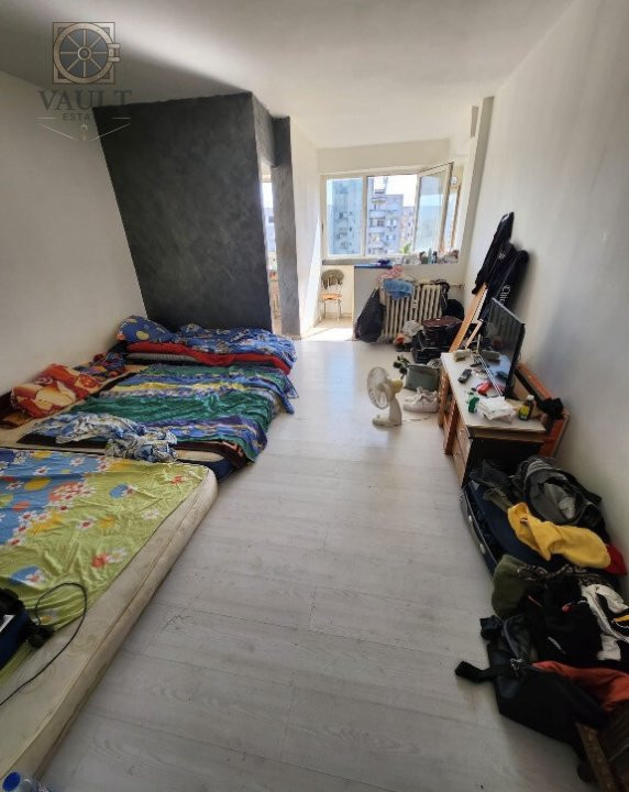 Garsoniera 10 MINUTE metrou IANCULUI/OBOR - Avrig - Bloc Anvelopat - 