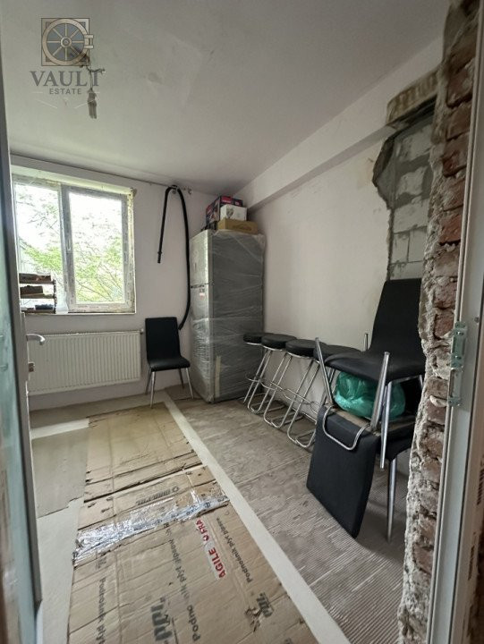 Apartament 3 Camere - Centrala Proprie - Tei