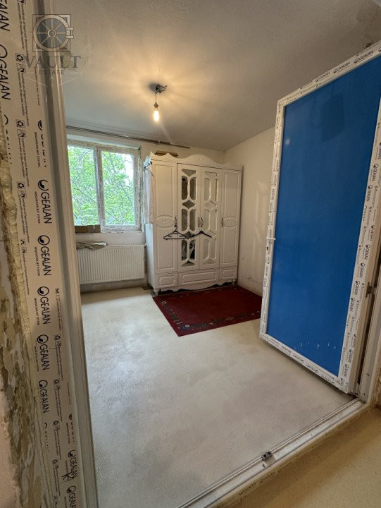 Apartament 3 Camere - Centrala Proprie - Tei