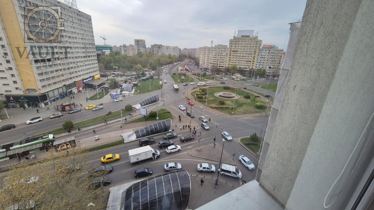 Apartament 2 camere DECOMANDA bloc anvelopat VEDERE FATA - OBOR