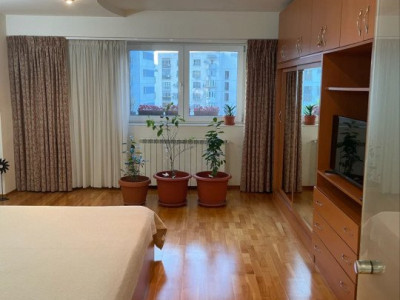 Apartament 3 Camere - Terasa Proprie - Calea Calarasilor