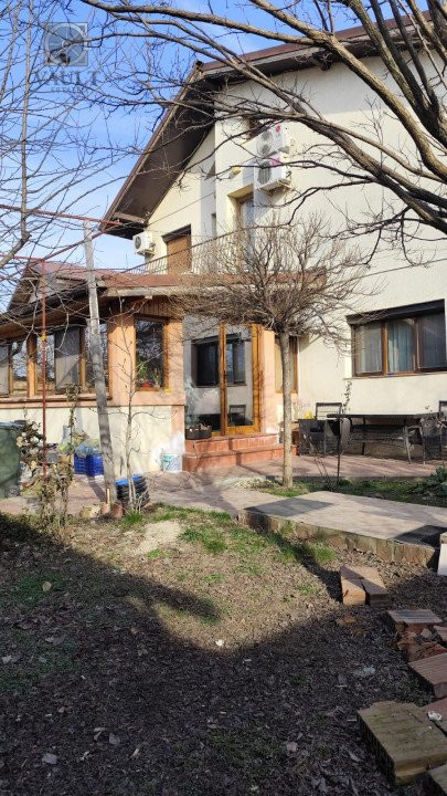 Vila cartier rezidential 8 Camere  - FUNDENI - Campus scolar - 