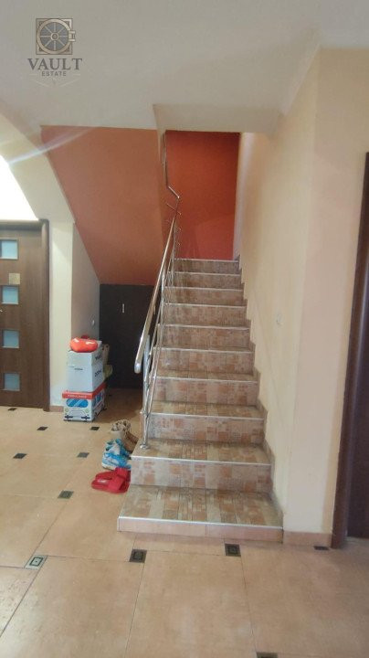 Vila cartier rezidential 8 Camere  - FUNDENI - Campus scolar - 