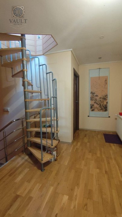 Vila cartier rezidential 8 Camere  - FUNDENI - Campus scolar - 
