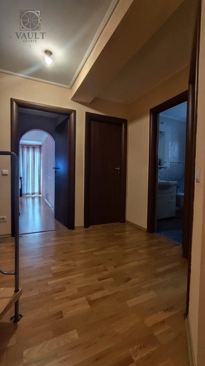 Vila cartier rezidential 8 Camere  - FUNDENI - Campus scolar - 