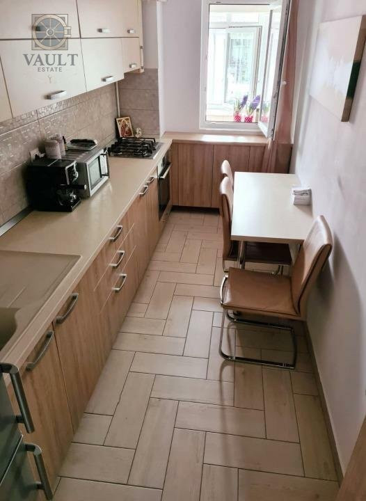 Apartament 2 Camere - Centrala Proprie - 1 Decembrie