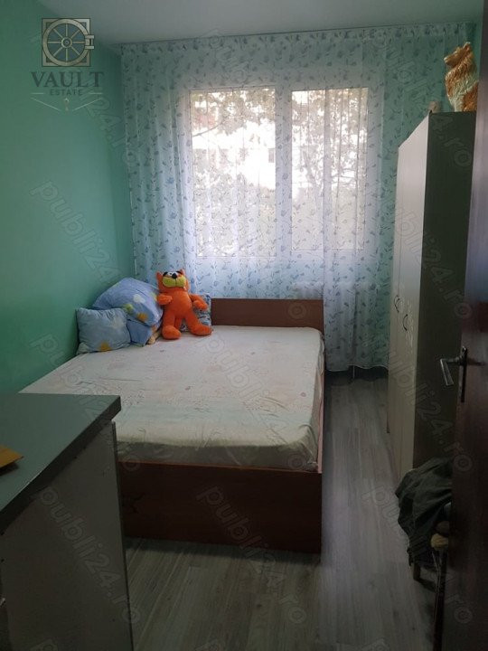 Apartament  4 camere - Ozana - 1 DECEMBRIE 1918 - etaj 1/4 -