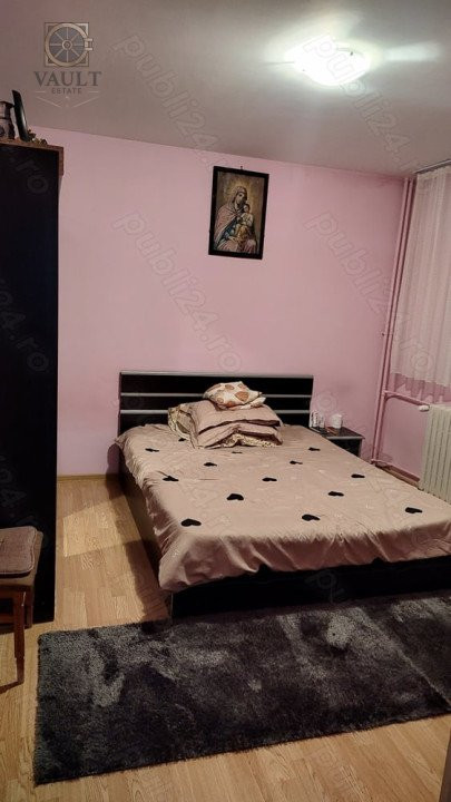 Apartament  4 camere - Ozana - 1 DECEMBRIE 1918 - etaj 1/4 -