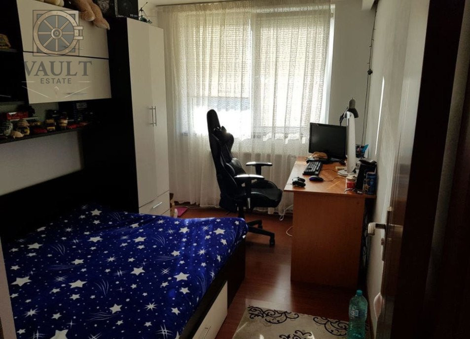 Apartament 4 camere - zona Pantelimon