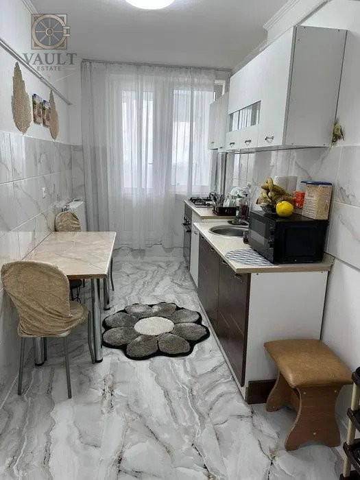 Apartament 2 camere - Semidecomandat - Stefan cel Mare