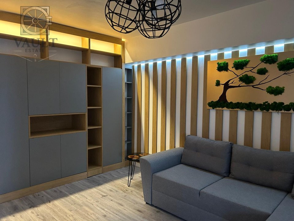 Apartament 2 camere - Decomandat - Delfinului