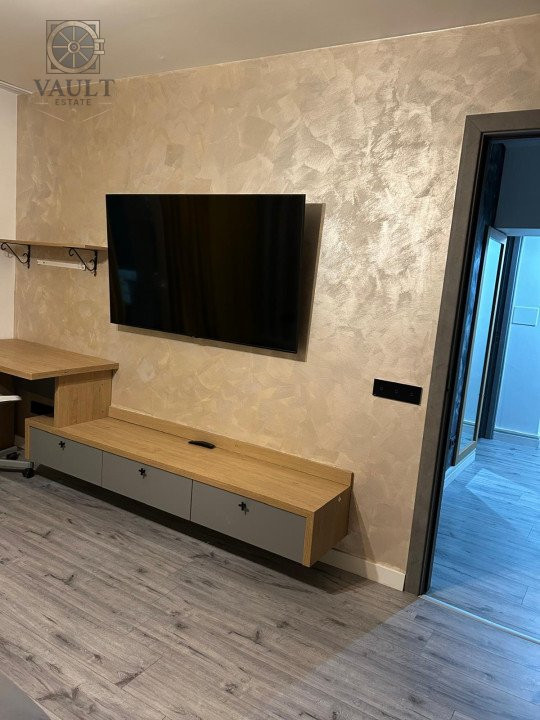 Apartament 2 camere - Decomandat - Delfinului