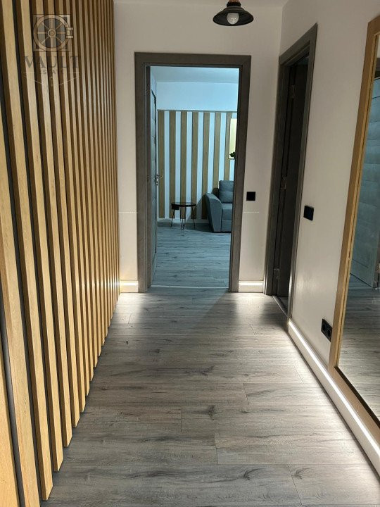Apartament 2 camere - Decomandat - Delfinului