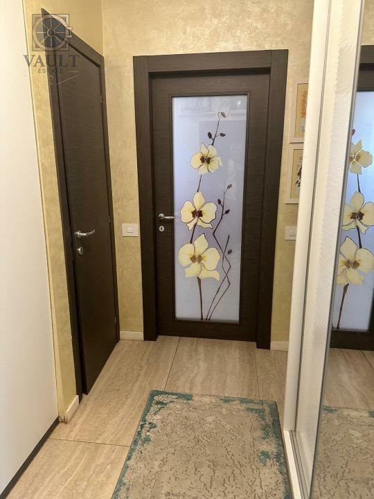 Apartament 4 camere 2 Bai - La cheie - OZANA - 1 DECEMBRIE 1918 -