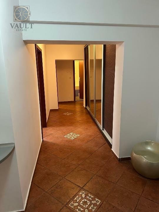 Apartament 3 camere MOBILAT/UTILAT modern - 5 minute metrou OBOR -