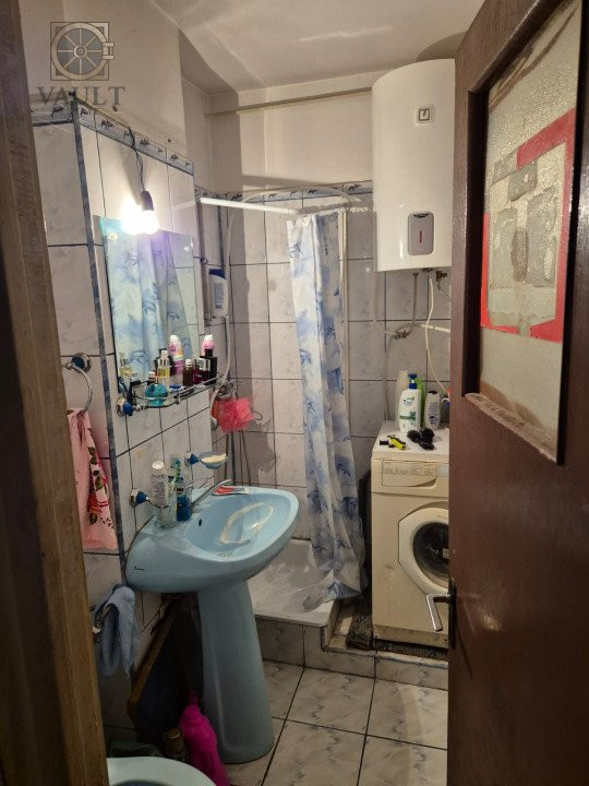 Apartament 3 Camere - DE RENOVAT - Obor 