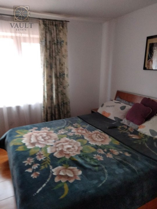 Casa tip Duplex 5 camere MOBILAT/UTILAT zona Linistita - Fundeni - 