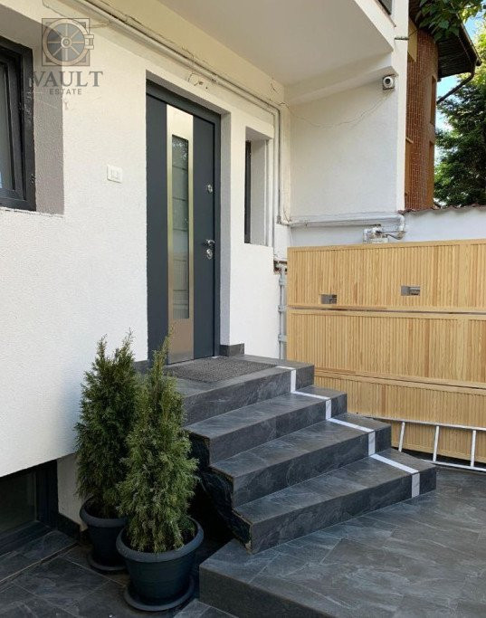 Vila investiții - zona București Noi