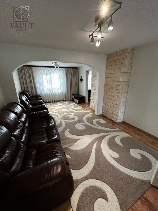 Apartament 4 camere 90mp + Curte interioara 88mp Turda / Parcul Regina Maria