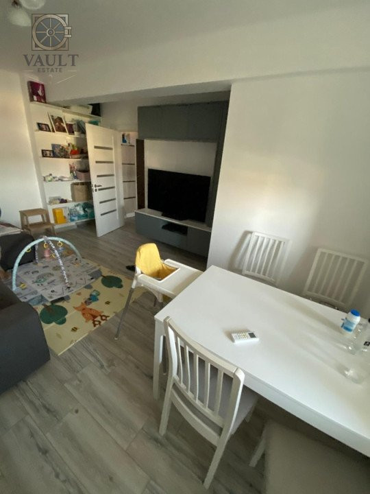 Apartament 3 camere -Centrala Proprie -Salajan