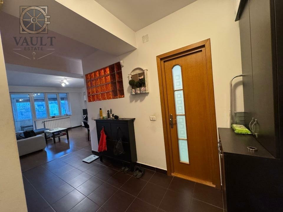 Apartament 3 camere, zona Vitan-Mihai Bravu