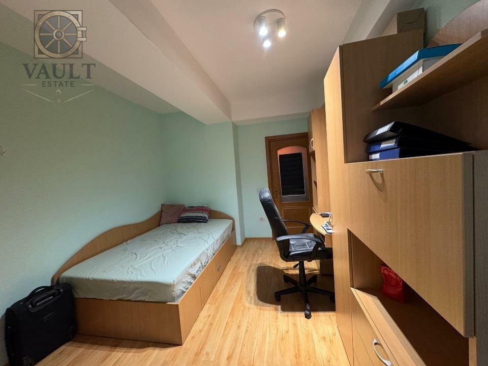 Apartament 3 camere, zona Vitan-Mihai Bravu