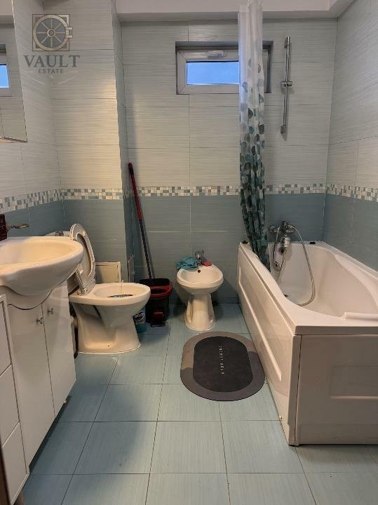 Apartament 3 camere, zona Vitan-Mihai Bravu