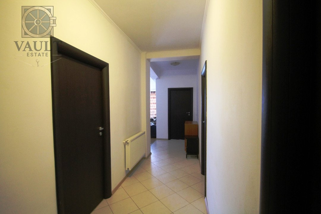 Apartament 3 camere 2 Balcoane Damaroaia 