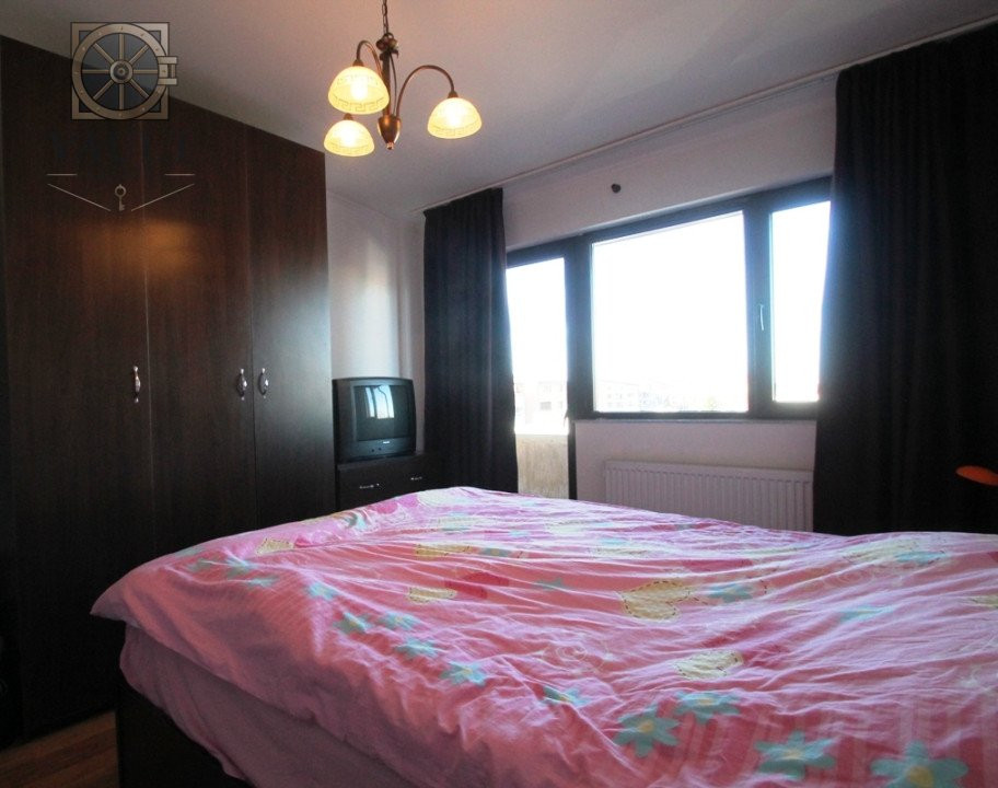 Apartament 3 camere 2 Balcoane Damaroaia 