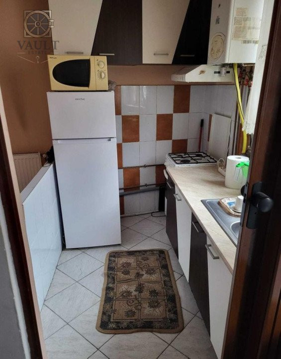 Garsoniera Etaj 1 - Centrala proprie - Stefan cel Mare