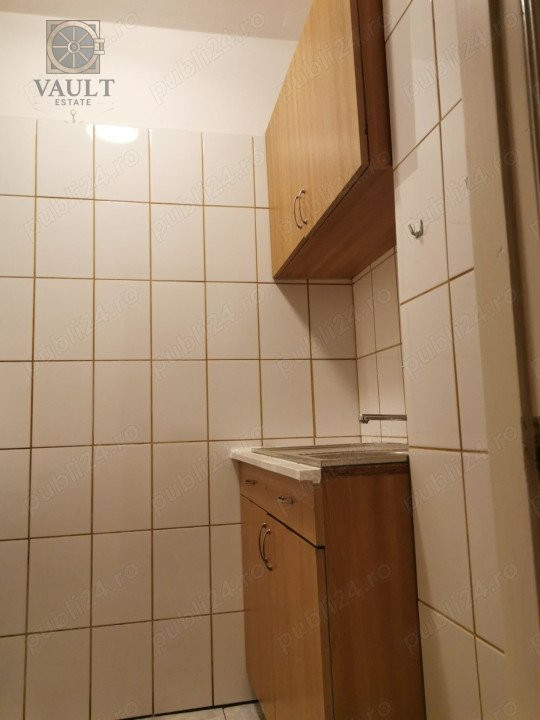 Garsonieră, zona Alba Iulia