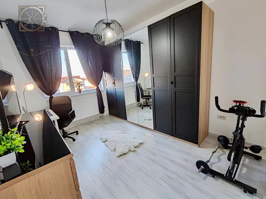 Apartament 3 camere - Loc de parcare inclus - 2 băi - Păcii