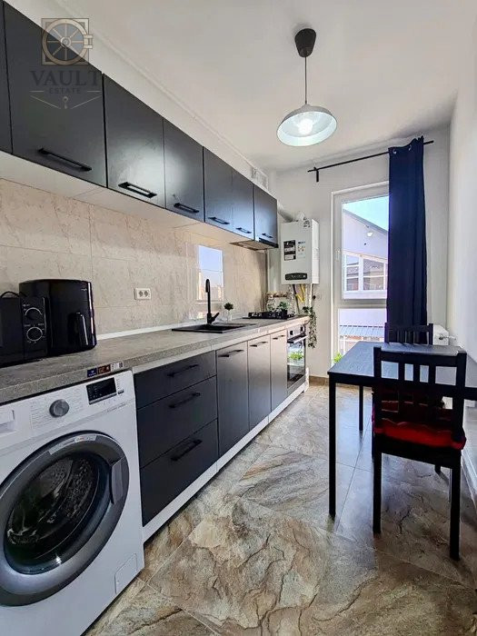 Apartament 3 camere - Loc de parcare inclus - 2 băi - Păcii