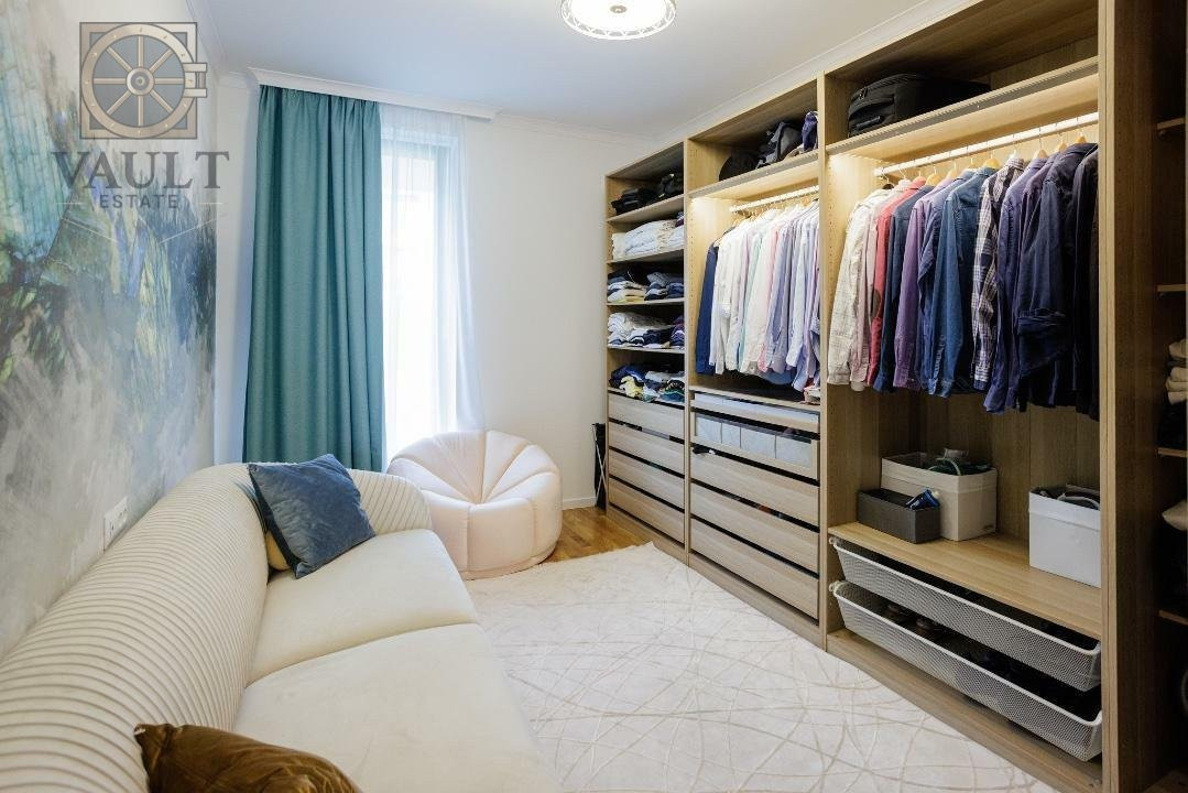 Apartament 4 camere- Baneasa- Curte proprie- Mobilat/Utilat Ultramodern 