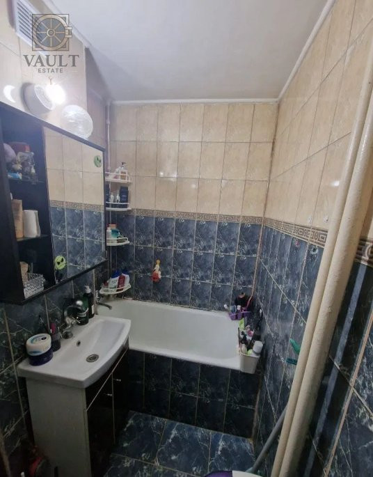 2 CAMERE-POSIBILITATE CENTRALA PROPRIE-METROU VALEA IALOMITEI 
