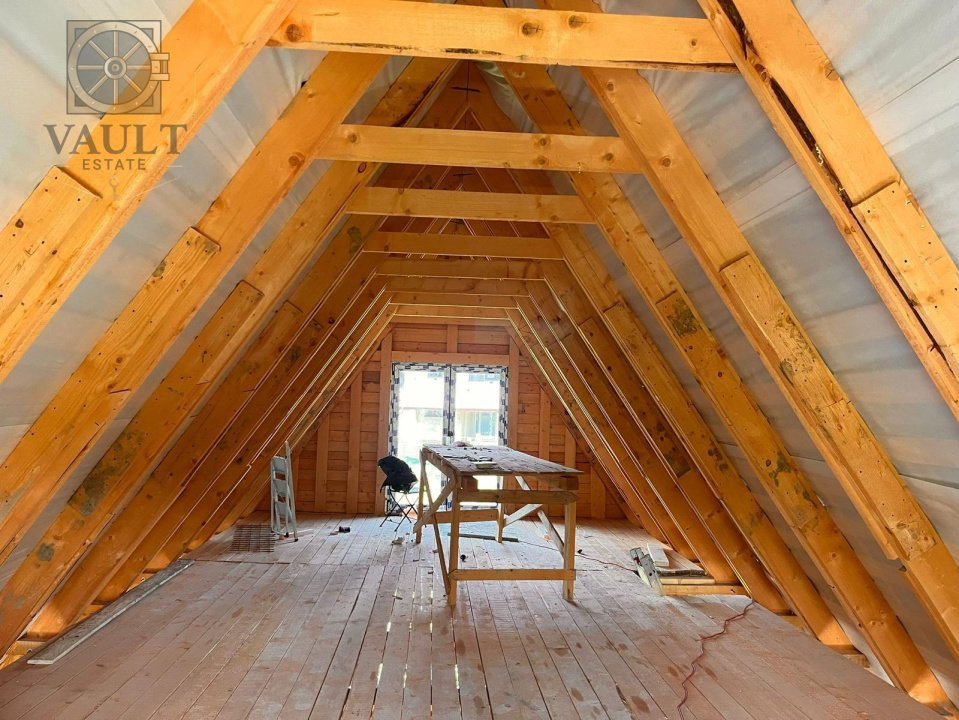 Casa individuala in Snagov, curte 900mp, la rosu 
