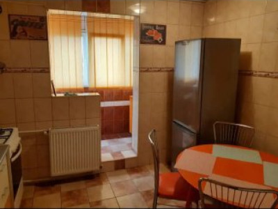 Apartament 2 camere Decomandat  Rahova