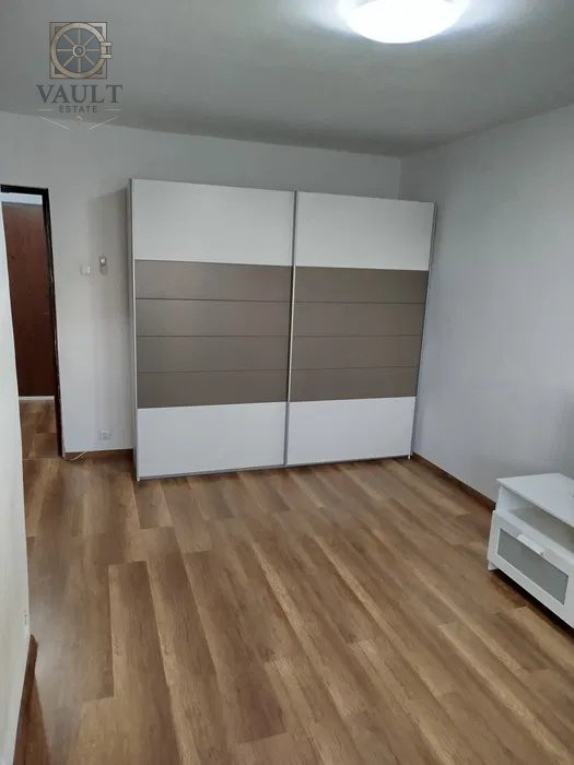 Garsoniera-Decomandat-Piata Resita